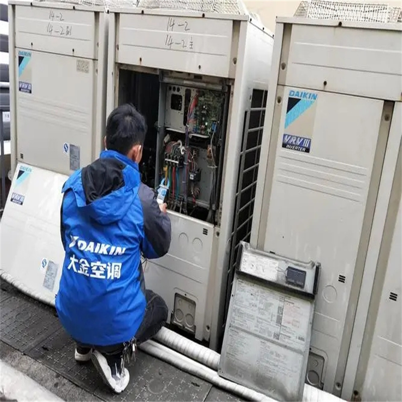 深圳龙岗爱联柜机空调跳闸故障维修